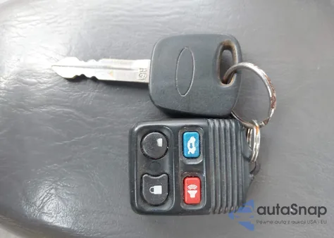 2003 Ford Focus Zts z USA, uszkodzony, nr VIN 1FAHP38303W190260